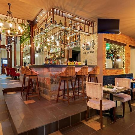 Hotel La Cofradia Pub-House Куэнка Экстерьер фото