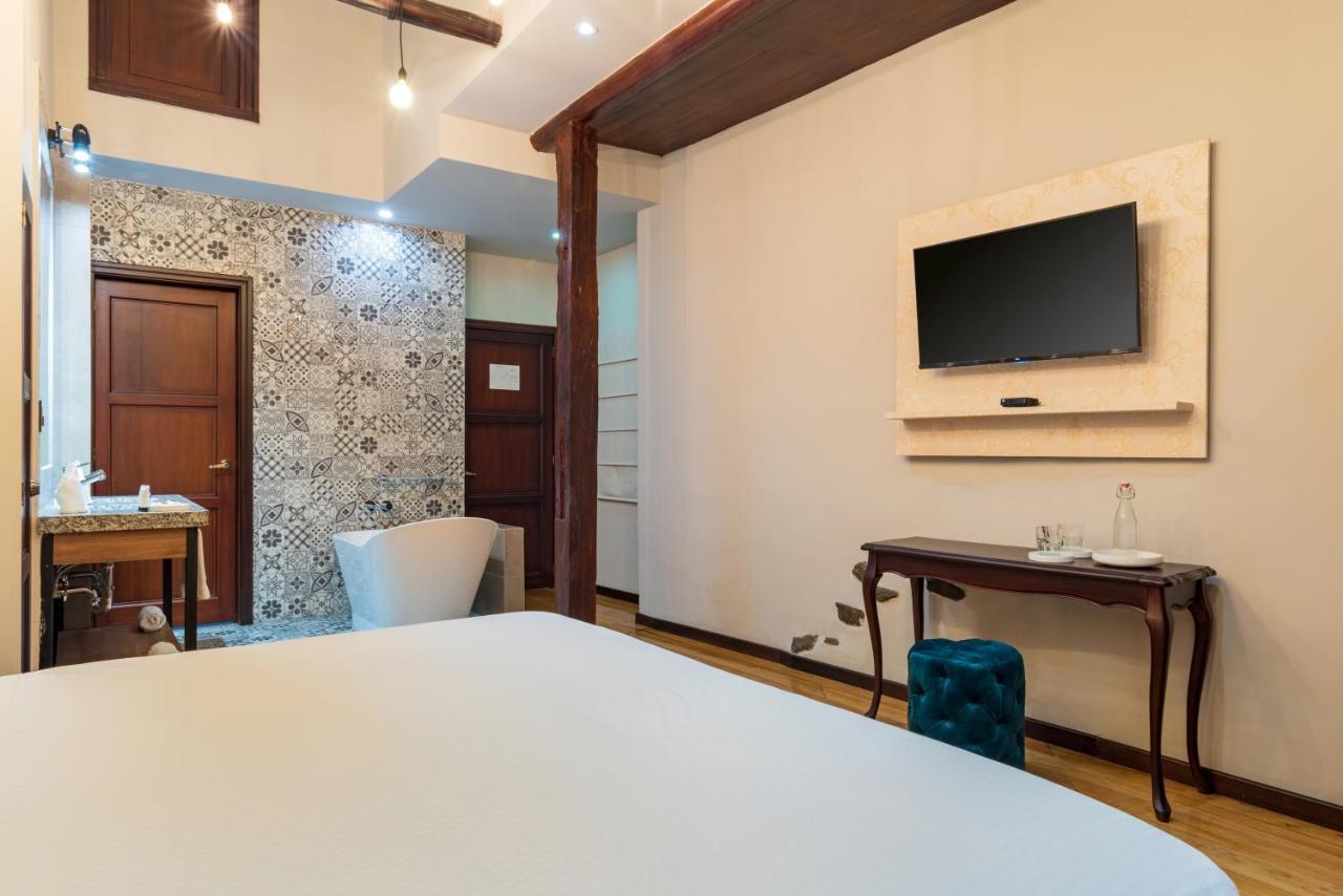 Hotel La Cofradia Pub-House Куэнка Экстерьер фото